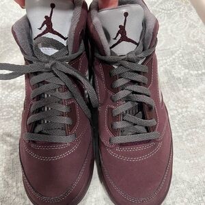 Jordan Men's Dark Burgundy and Gray Sneakers